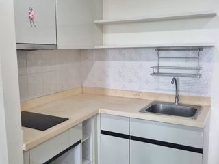 For sale 1 Beds condo in Phra Khanong, Bangkok