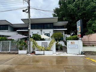 For sale 3 bed townhouse in Hua Hin, Prachuap Khiri Khan
