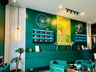For rent retail Space in Khlong Toei, Bangkok