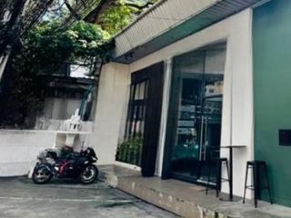 For rent retail Space in Khlong Toei, Bangkok