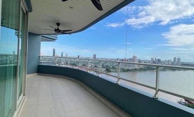 For sale 4 bed condo in Bang Kho Laem, Bangkok