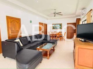 For sale and for rent 3 bed house in Bang Lamung, Chonburi
