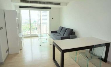 For rent 2 bed condo in Watthana, Bangkok