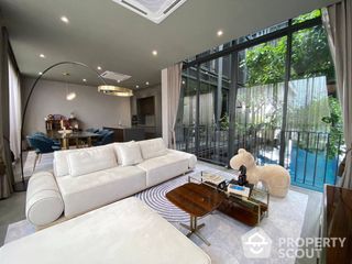 For sale 4 bed villa in Don Mueang, Bangkok