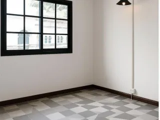 For sale 3 bed townhouse in Phaya Thai, Bangkok