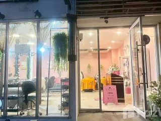 For sale スタジオ condo in Huai Khwang, Bangkok