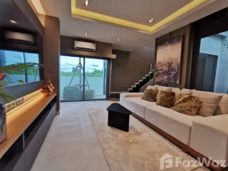 For rent 4 bed villa in San Kamphaeng, Chiang Mai