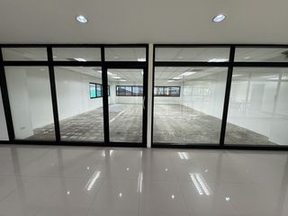 For rent office in Mueang Chiang Mai, Chiang Mai