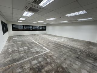 For rent office in Mueang Chiang Mai, Chiang Mai
