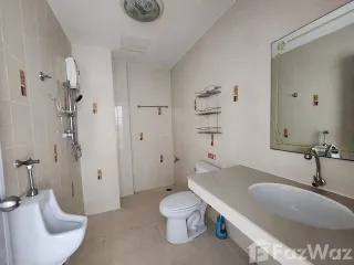For rent 4 bed townhouse in Hua Hin, Prachuap Khiri Khan
