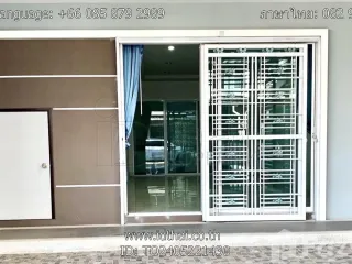 For sale 3 Beds townhouse in Mueang Udon Thani, Udon Thani