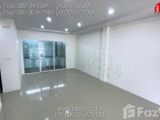 For sale 3 bed townhouse in Mueang Udon Thani, Udon Thani