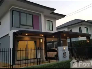 For rent 3 bed house in Mueang Pathum Thani, Pathum Thani