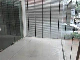 For rent 1 bed office in Khlong Toei, Bangkok