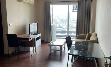 For rent and for sale 2 bed condo in Din Daeng, Bangkok