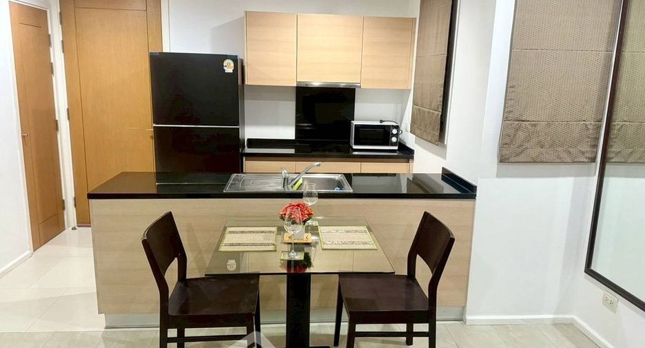 For rent and for sale 1 bed condo in Watthana, Bangkok