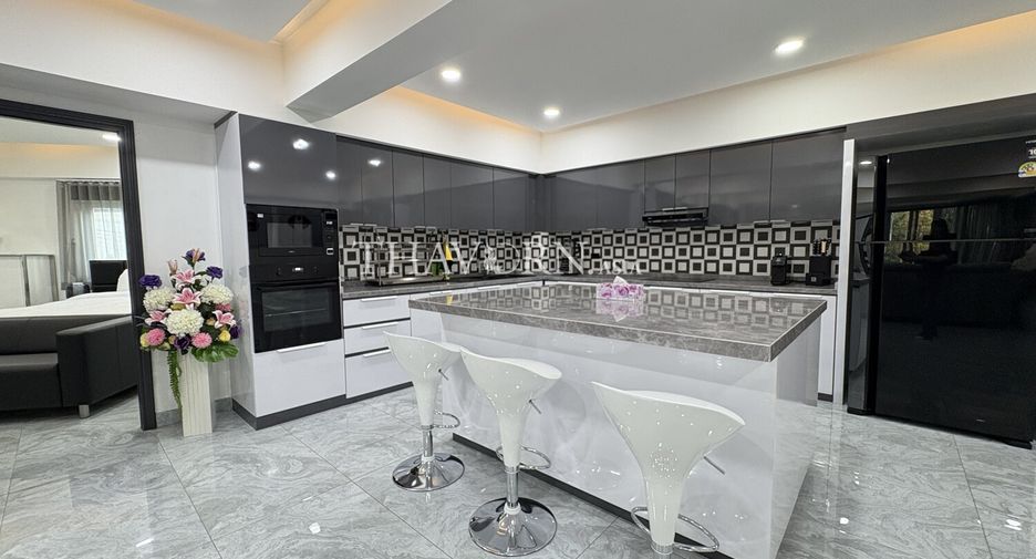 À vendre 2 chambres condo à Bang Lamung, Chonburi