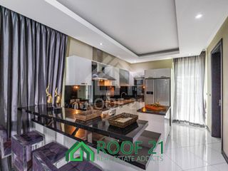 For sale 5 bed villa in Bang Lamung, Chonburi