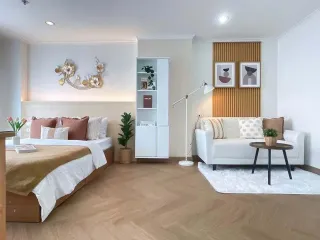 For sale studio condo in Khlong Toei, Bangkok