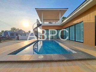 出租 4 卧室 独立屋 在 Bang Lamung, Chon Buri