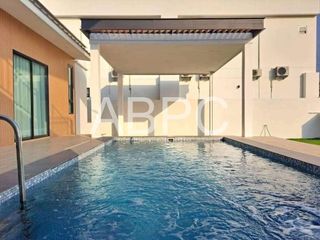 出租 4 卧室 独立屋 在 Bang Lamung, Chon Buri