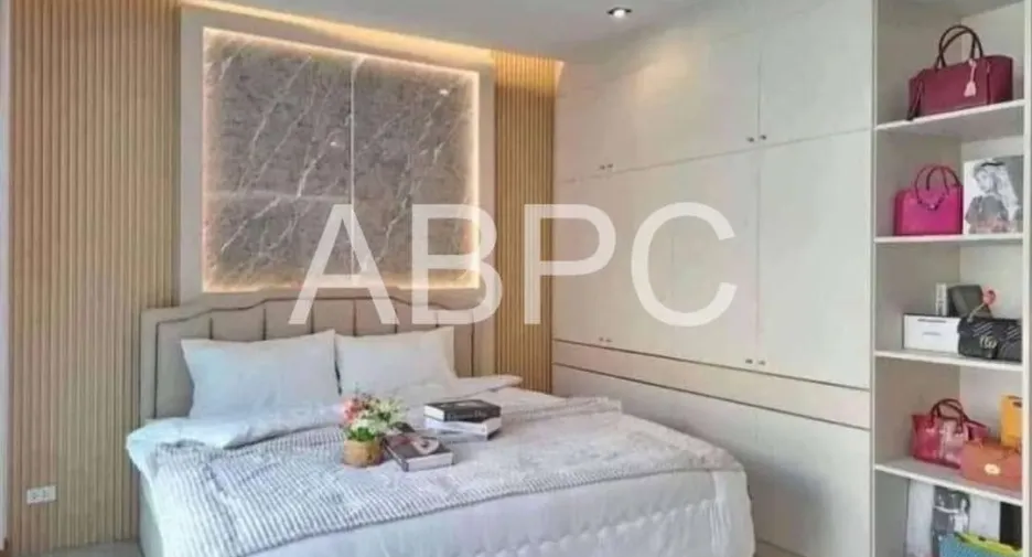 For rent 4 bedrooms house in Huay Yai, Pattaya