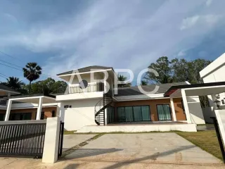For Rent 4 Bedroom House In Bang Lamung, Chonburi