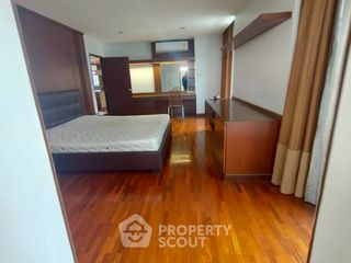 For rent 2 Beds condo in Phra Khanong, Bangkok