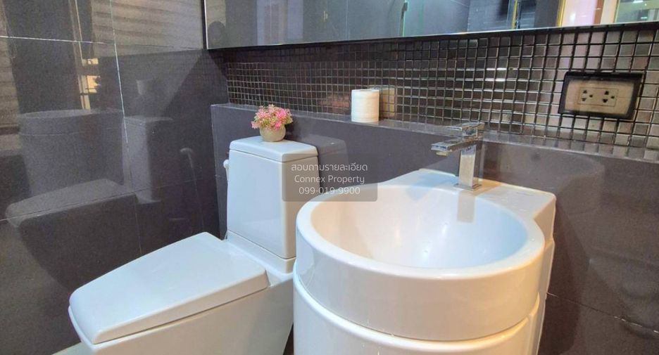 For rent 2 ベッドルーム condo in Phra Khanong, Bangkok