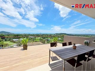 For sale 3 bedrooms condo in Bang Saray, Pattaya