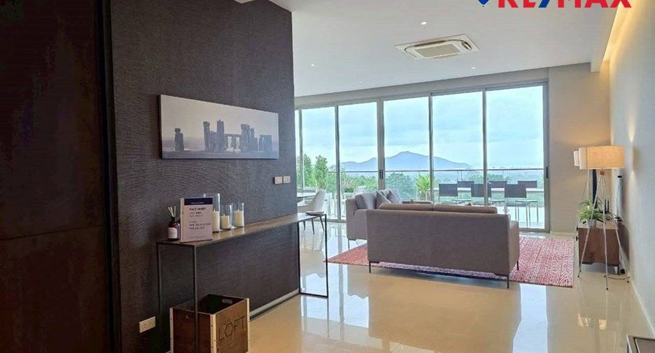 For sale 3 bedrooms condo in Sattahip, Chonburi