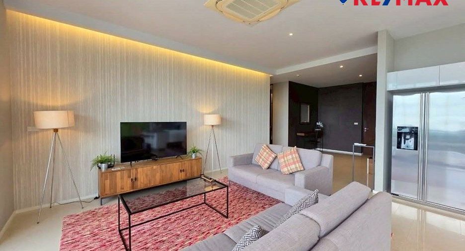 For sale 3 bedrooms condo in Sattahip, Chonburi