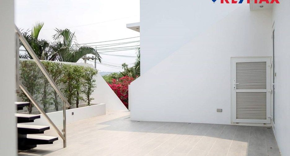 出售 5 卧室 独立屋 在 Jomtien, 芭提雅