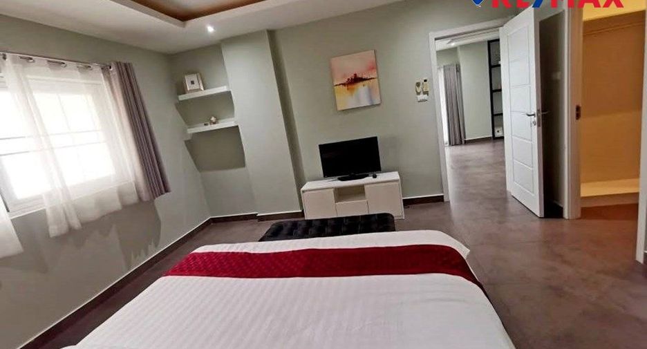 For sale 2 bedrooms condo in Pratumnak, Pattaya