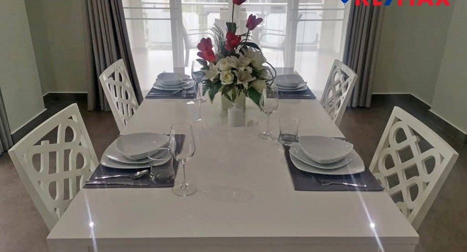 For sale 2 bedrooms condo in Pratumnak, Pattaya