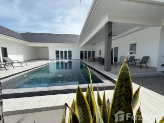 For sale 3 bed villa in Hua Hin, Prachuap Khiri Khan