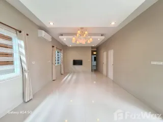 For sale 3 bed house in Mueang Udon Thani, Udon Thani
