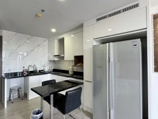 For sale 2 bed condo in Mueang Udon Thani, Udon Thani