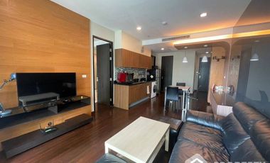 For rent 2 bed condo in Pathum Wan, Bangkok