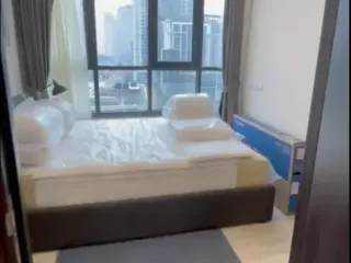 For rent 1 bed condo in Huai Khwang, Bangkok