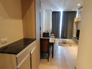 For rent 1 Beds condo in Khlong Toei, Bangkok