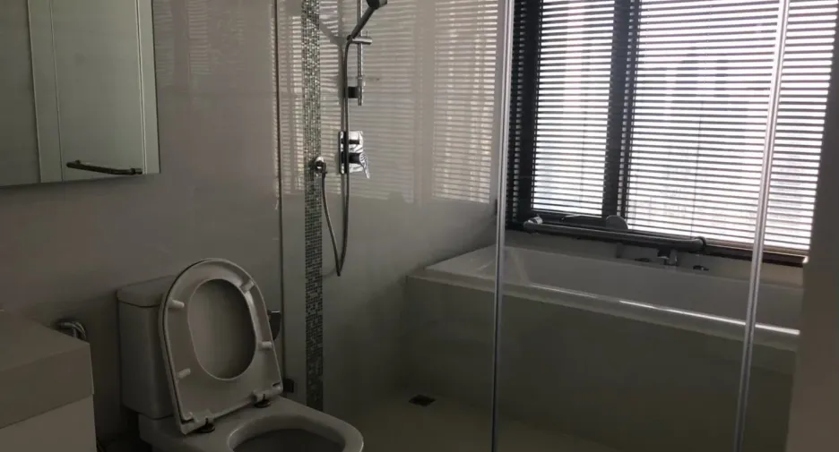 For sale 2 bed condo in Sathon, Bangkok