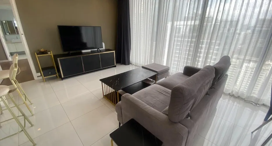 For rent 2 bed condo in Sathon, Bangkok