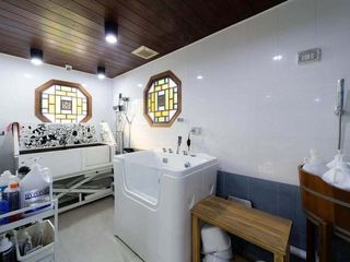 For rent retail Space in Sathon, Bangkok