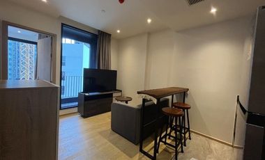 For rent 1 bed condo in Huai Khwang, Bangkok