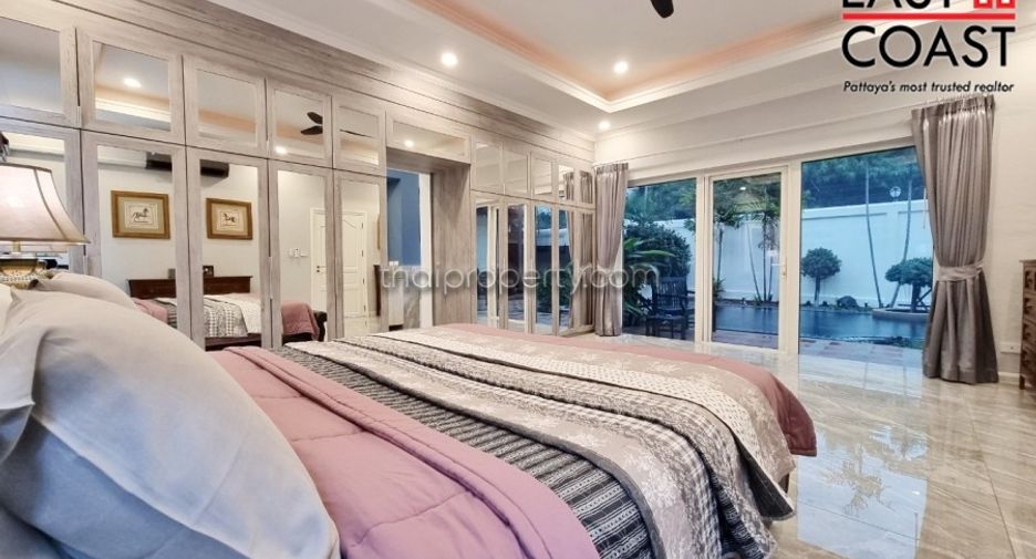 For sale 4 bedrooms house in Bang Lamung, Chonburi
