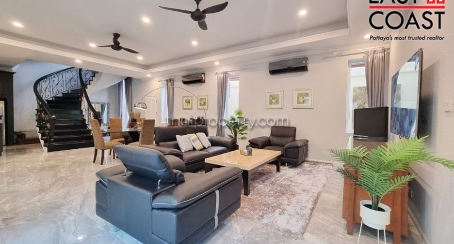 For sale 4 bedrooms house in Bang Lamung, Chonburi