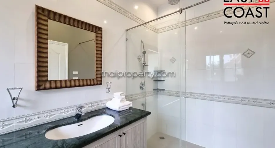 À vendre 4 chambres maison à Bang Lamung, Chonburi
