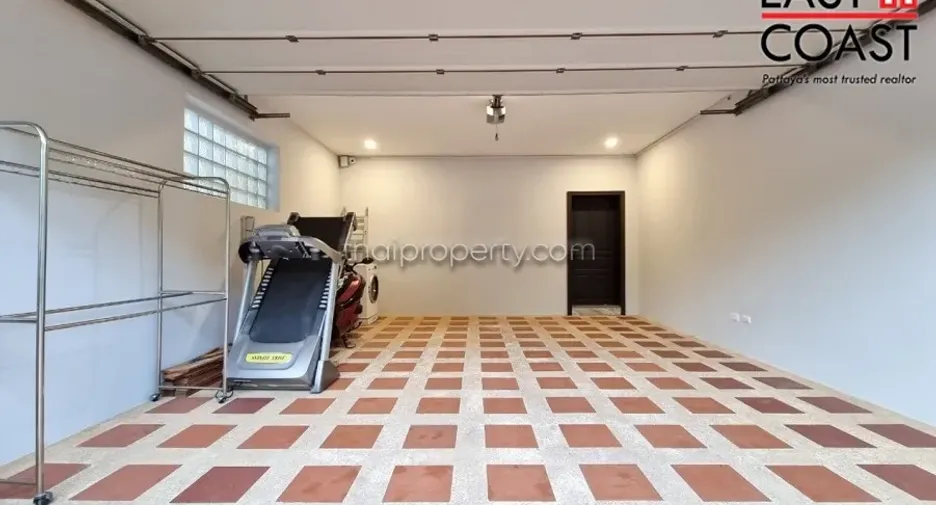 À vendre 4 chambres maison à Bang Lamung, Chonburi
