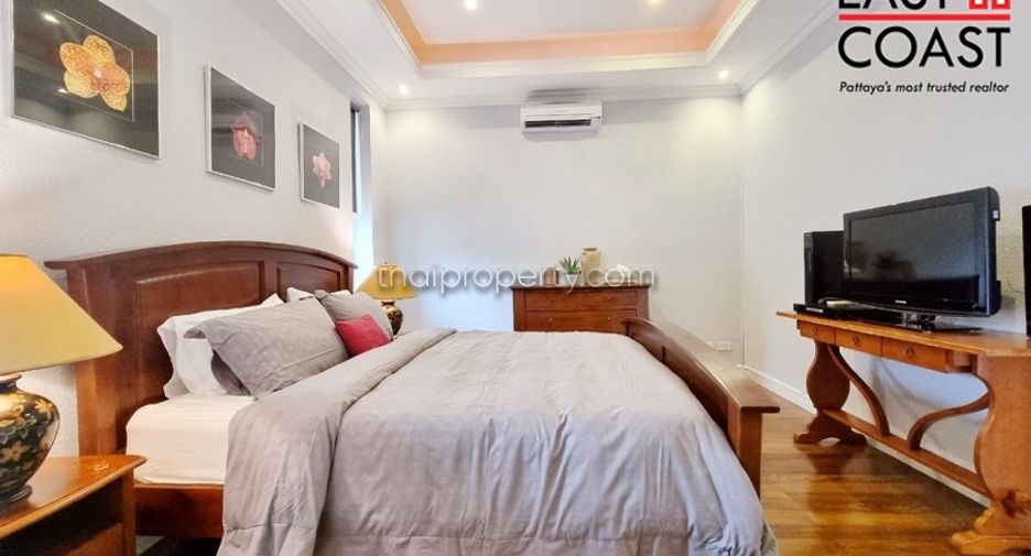 For sale 4 bedrooms house in Bang Lamung, Chonburi